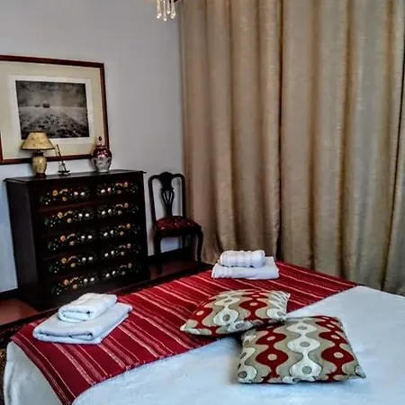 Pateo Memoria, Casa Do Beco * Setúbal