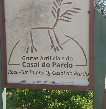 Pateo Memoria, Casa Do Beco * Сетубал
